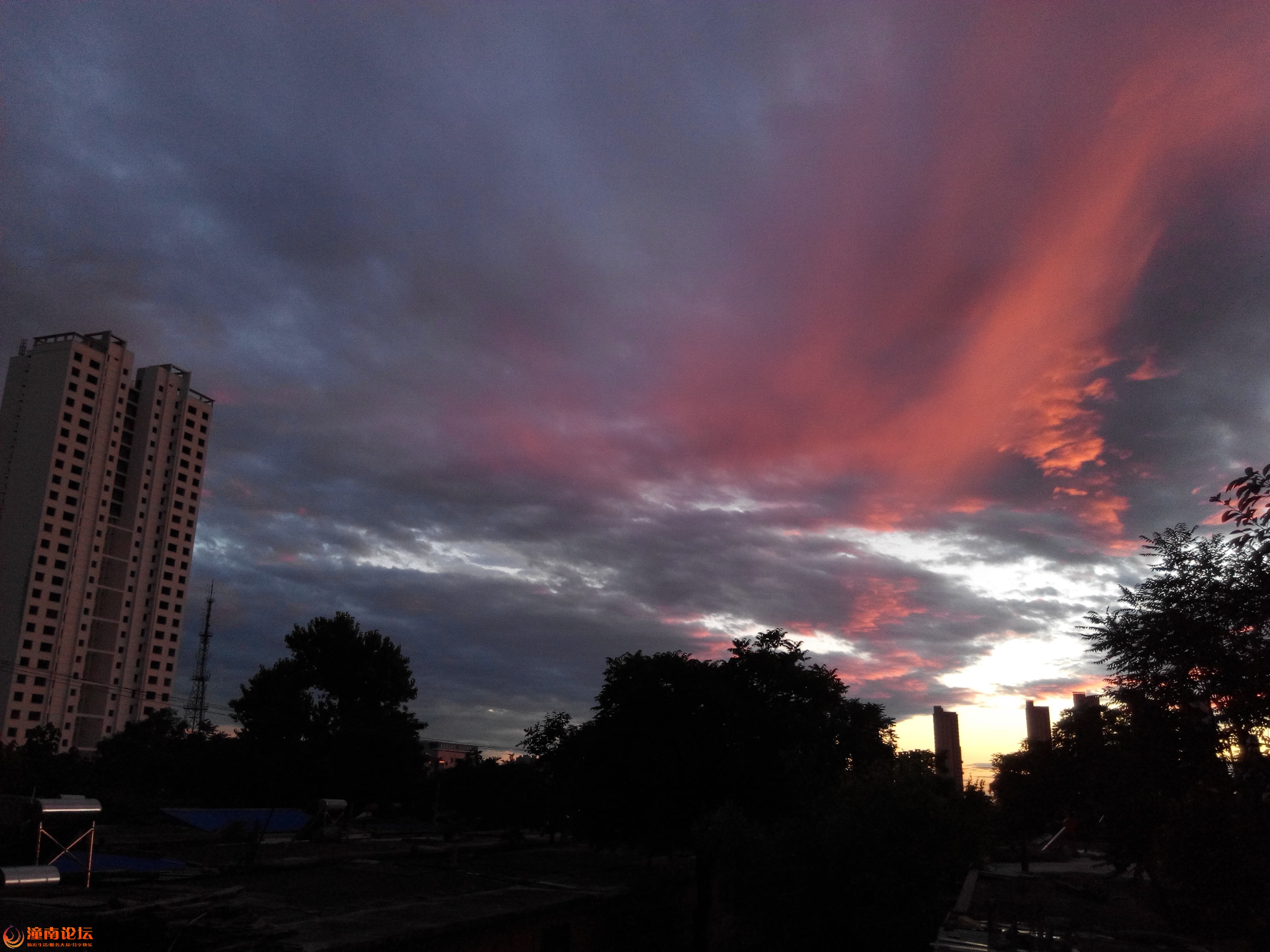 2e9551c5-36ac-471b-b11a-5a59608ee172.jpg