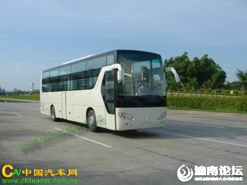 u=2241399461客车.jpg