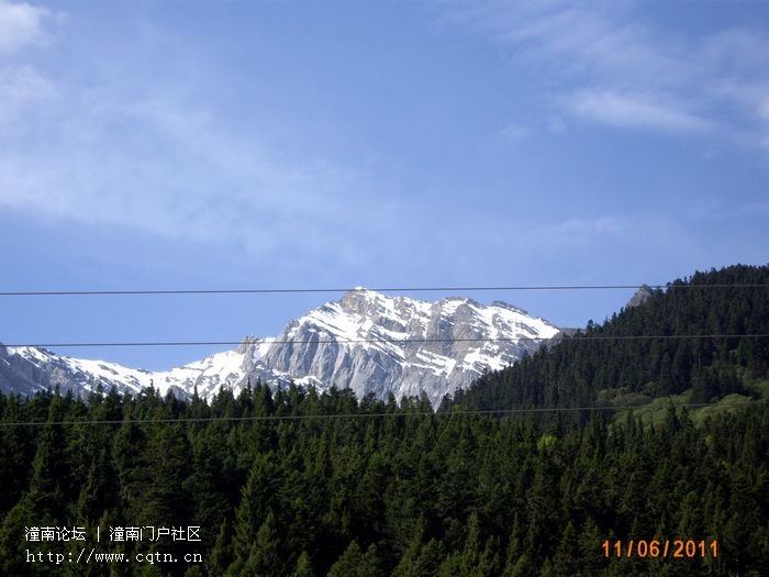 离雪峰越来越近了